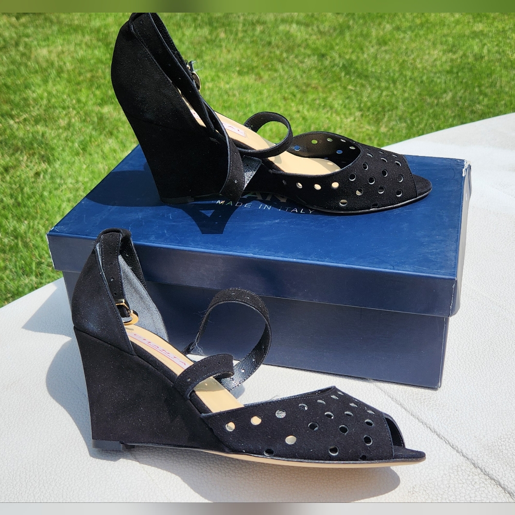 New!! Chantal- Italian Black Soft Suede Leather Wedge Sandals In Size 7.5
